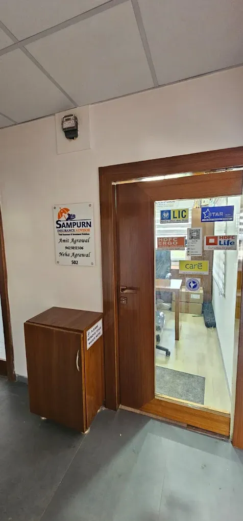 Sampurn Insurance Indore Office - Branch Office in South Tukoganj, Indore